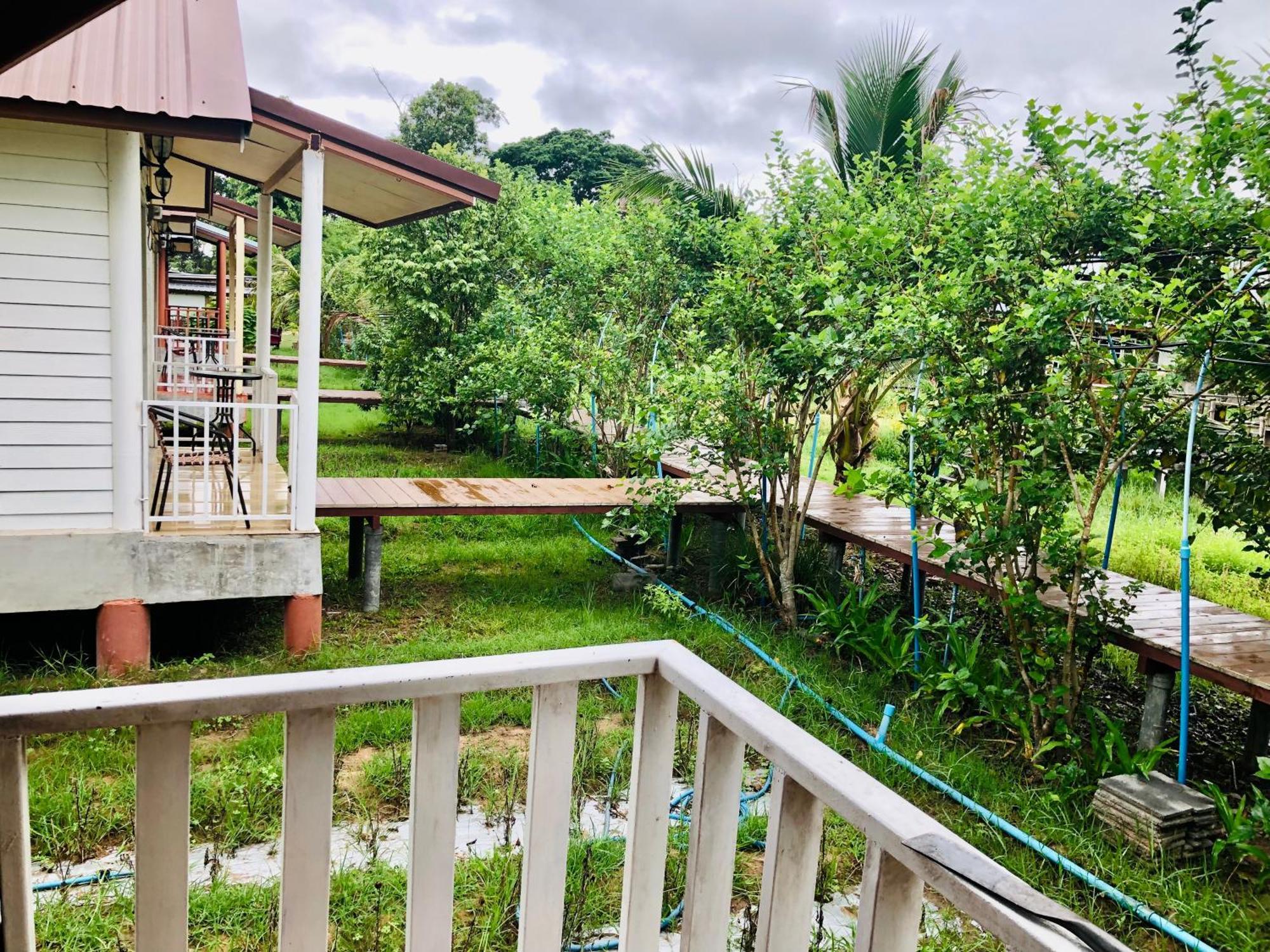 Baan Thung Home Stay Prasat Esterno foto