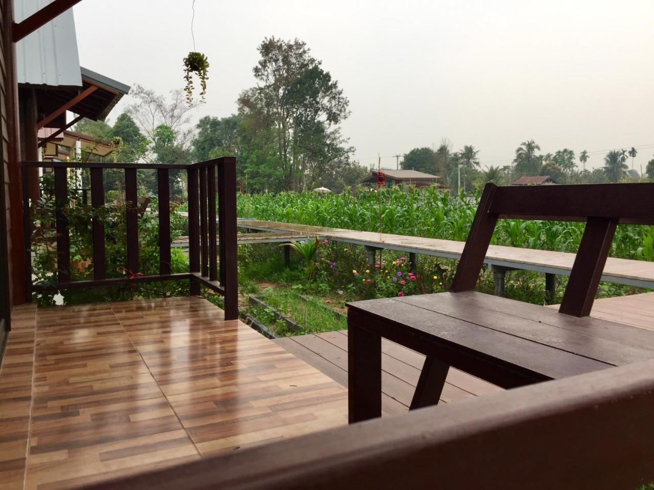 Baan Thung Home Stay Prasat Esterno foto