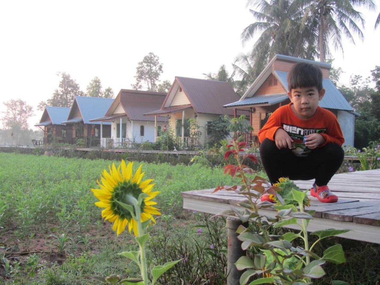 Baan Thung Home Stay Prasat Esterno foto
