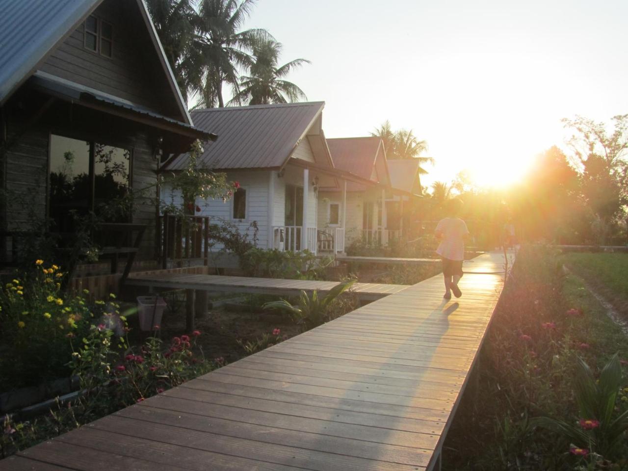 Baan Thung Home Stay Prasat Esterno foto