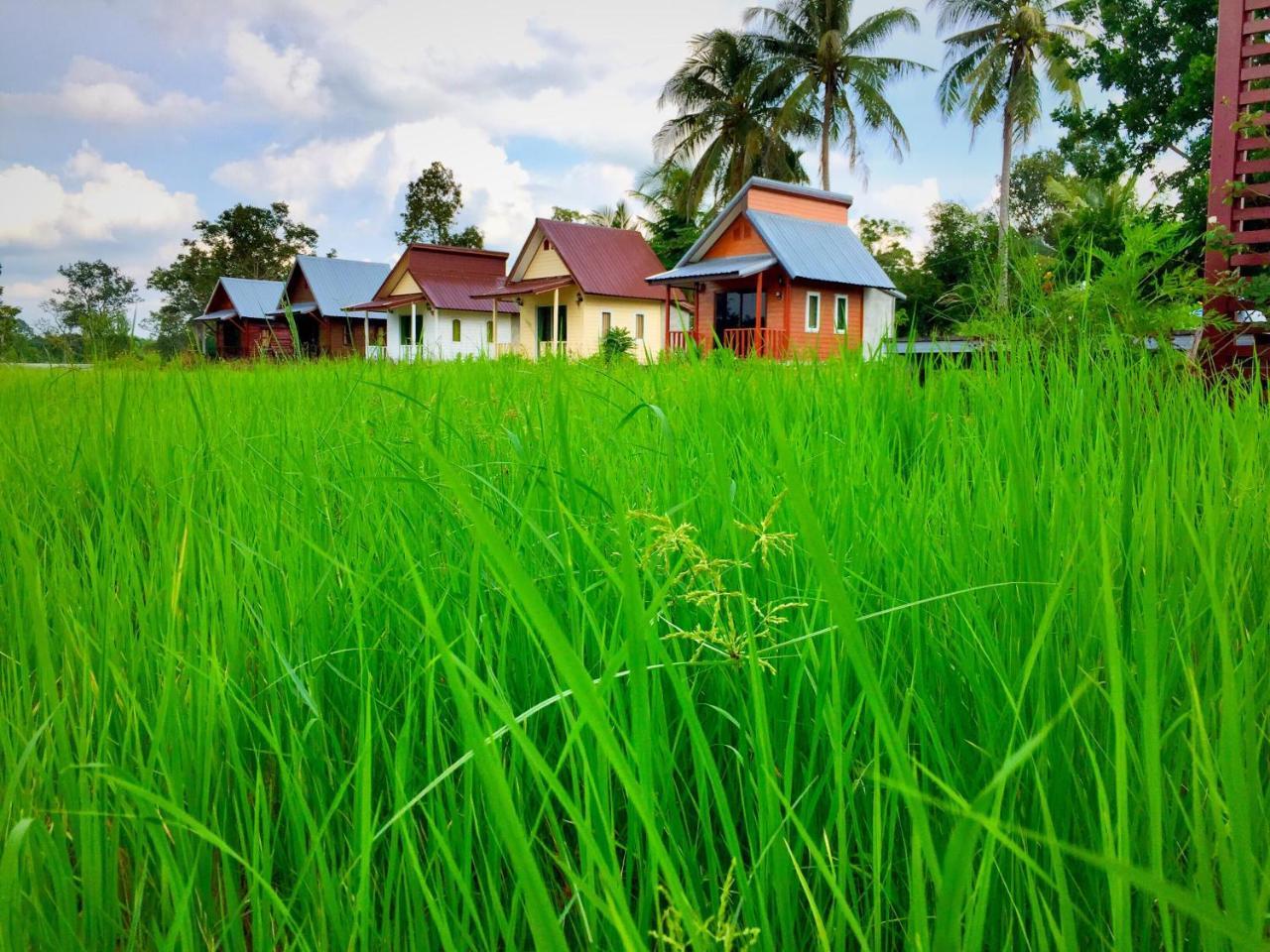 Baan Thung Home Stay Prasat Esterno foto