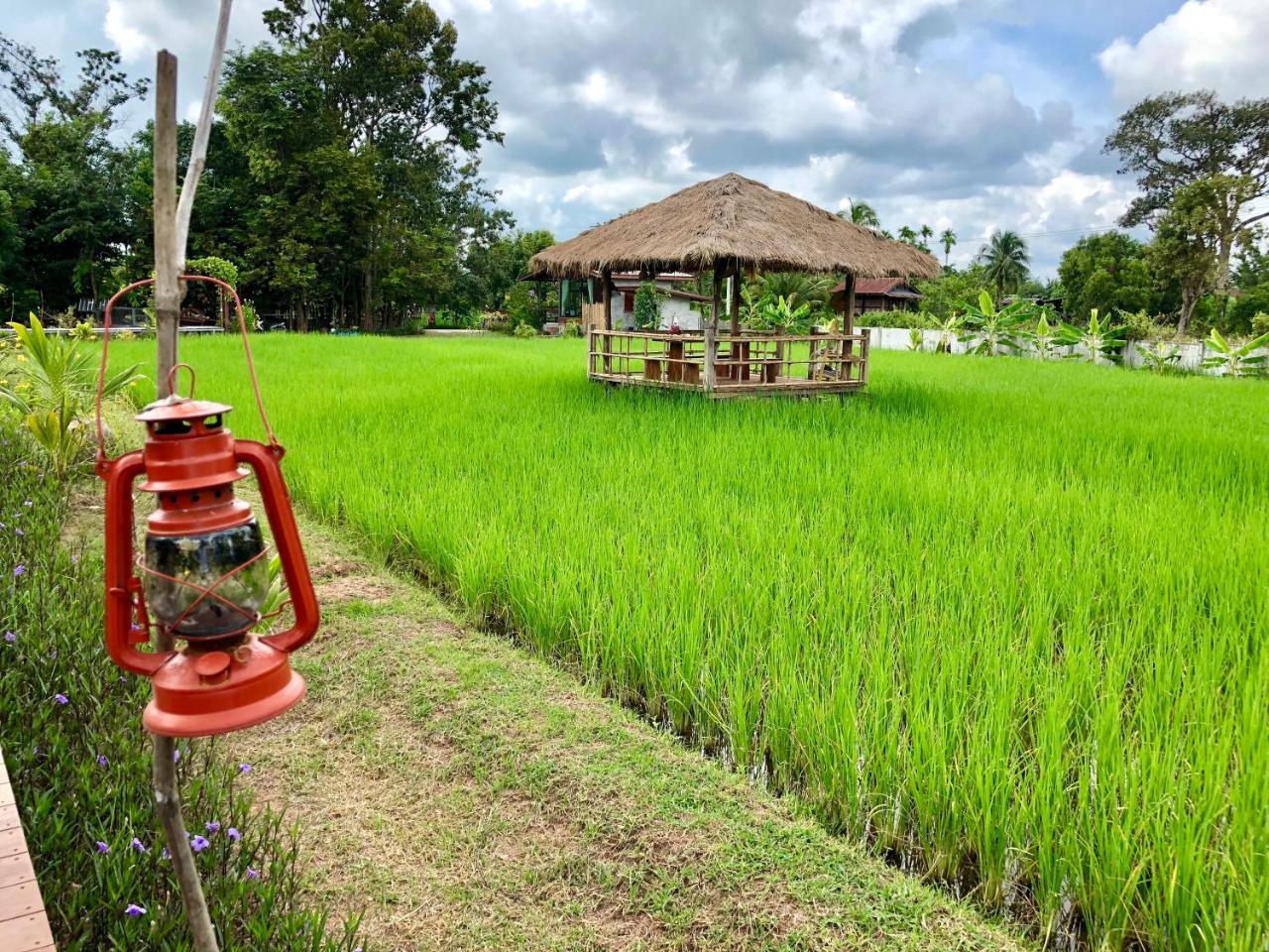 Baan Thung Home Stay Prasat Esterno foto